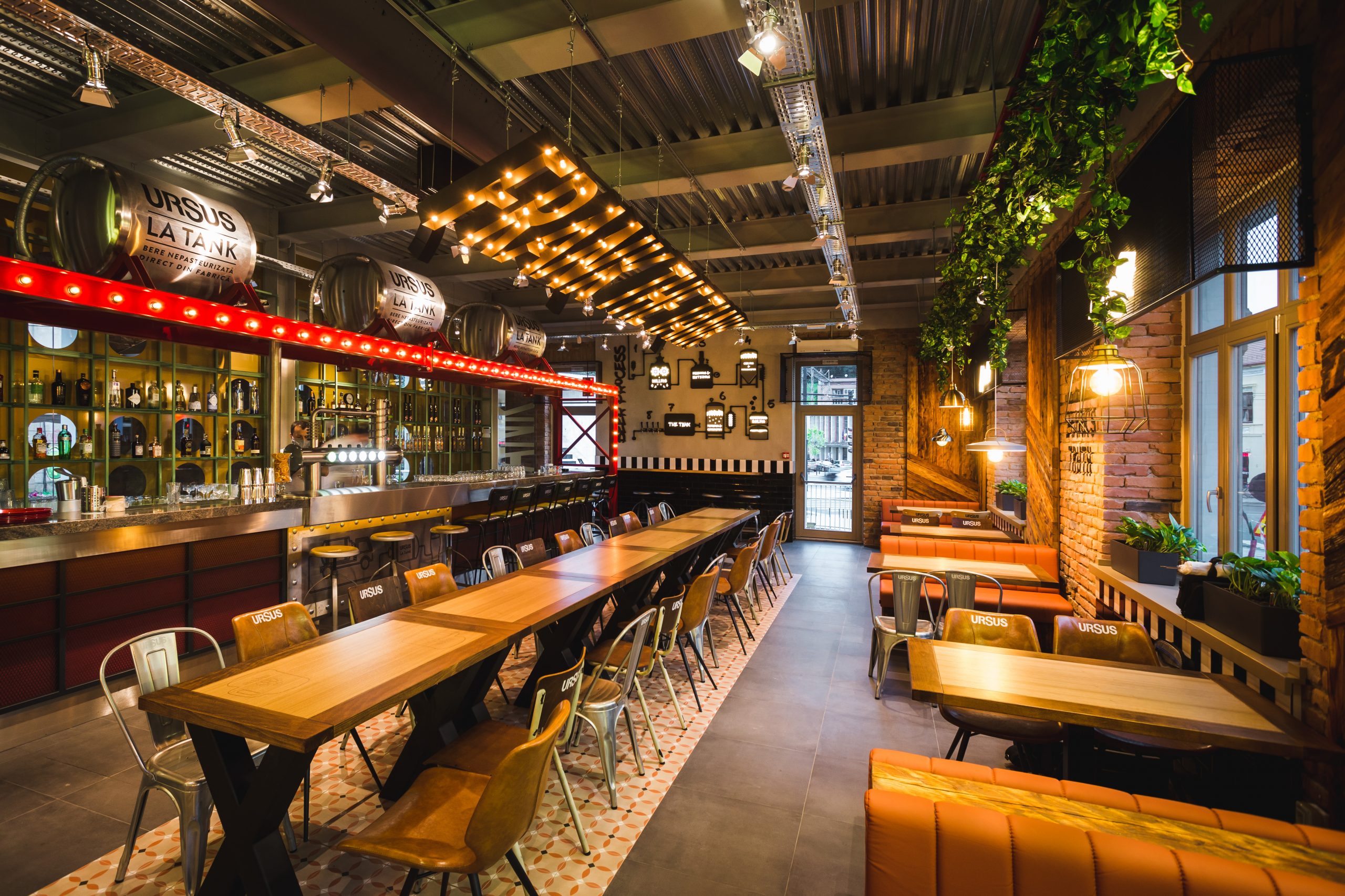 Foodwise Marketing semnează proiectul de HoReCa design  pentru URSUS Breweries  – Frank The Tank din Cluj-Napoc