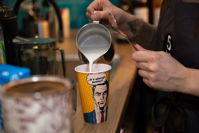 5 to go se apropie de pragul de 500 de cafenele și a atins o notorietate  de 72% la nivel național