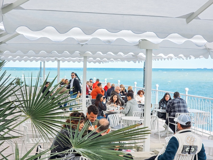 City Grill Group a deschis cafeneaua-bistro din Cazinoul Constanța