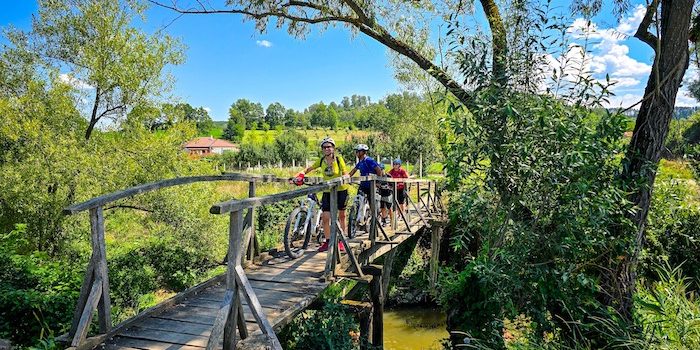 Românii caută vacanțe cu activități incluse